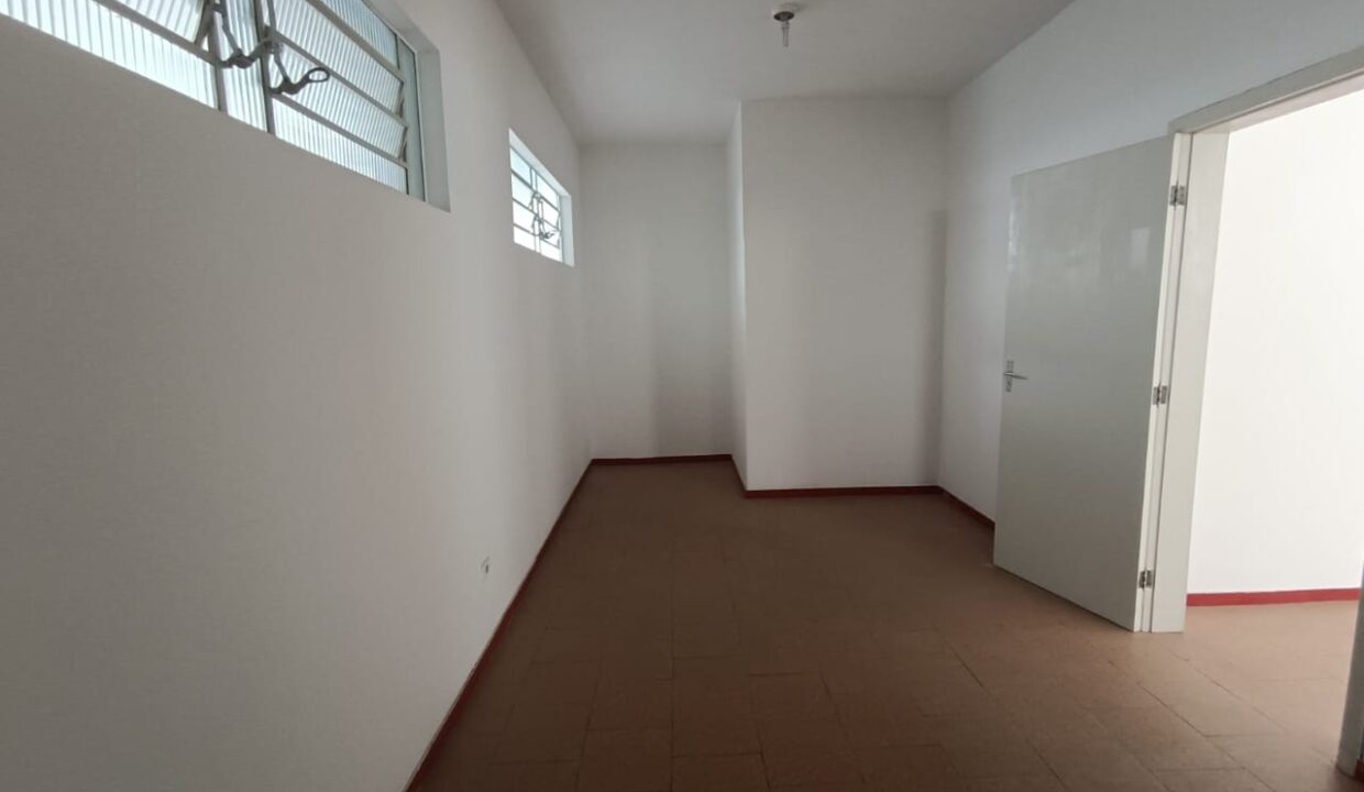 WhatsApp Image 2025-10-27 at 16.17.12 (5)