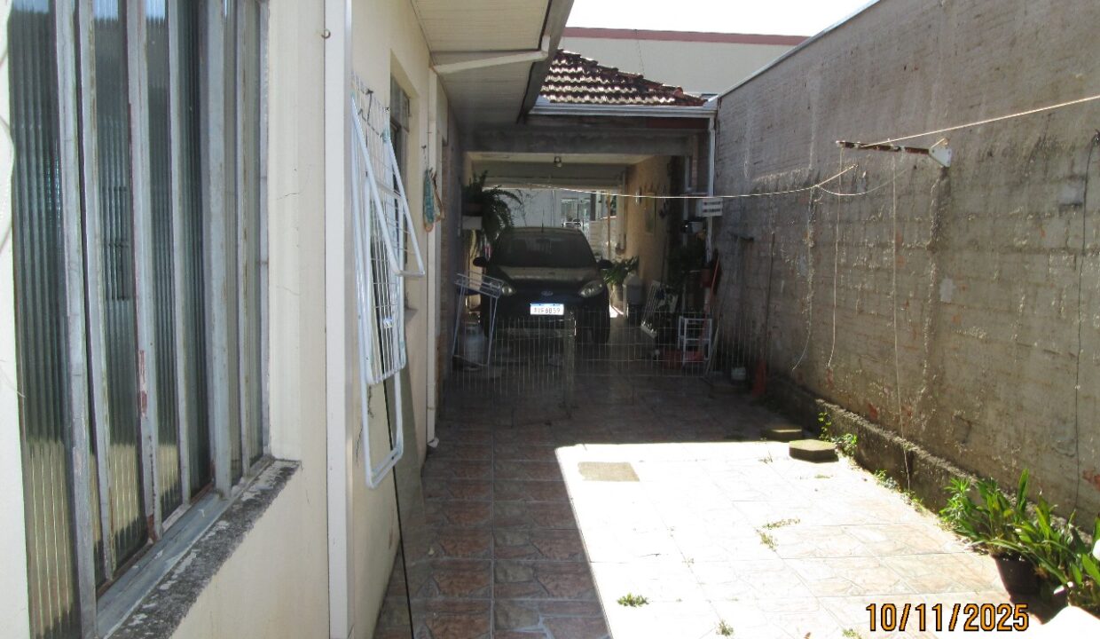 WhatsApp Image 2025-11-11 at 10.37.44 (1)