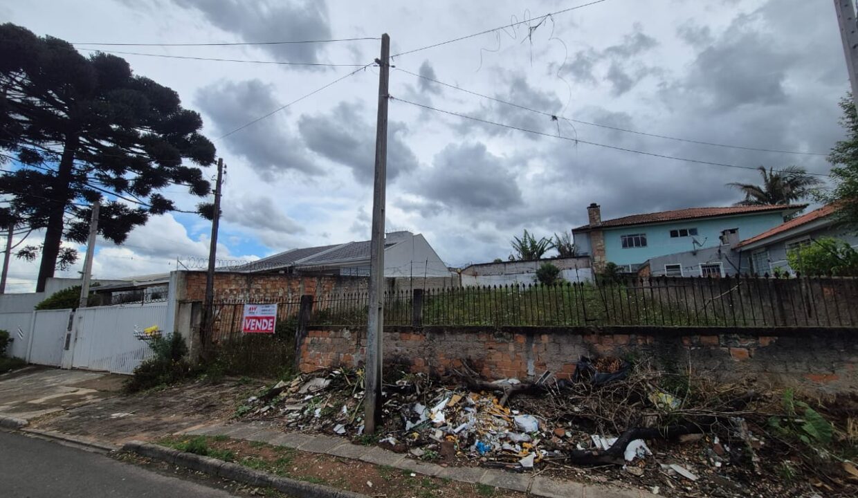 WhatsApp Image 2025-11-18 at 17.37.42 (1)