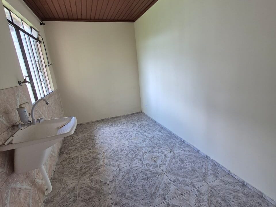 WhatsApp Image 2025-12-05 at 08.42.10