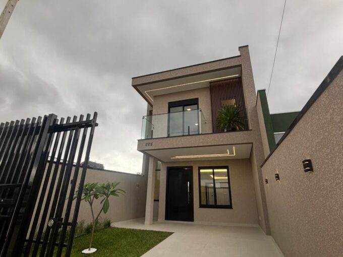 SOBRADO ALTO PADRÃO FAZENDA RIO GRANDE