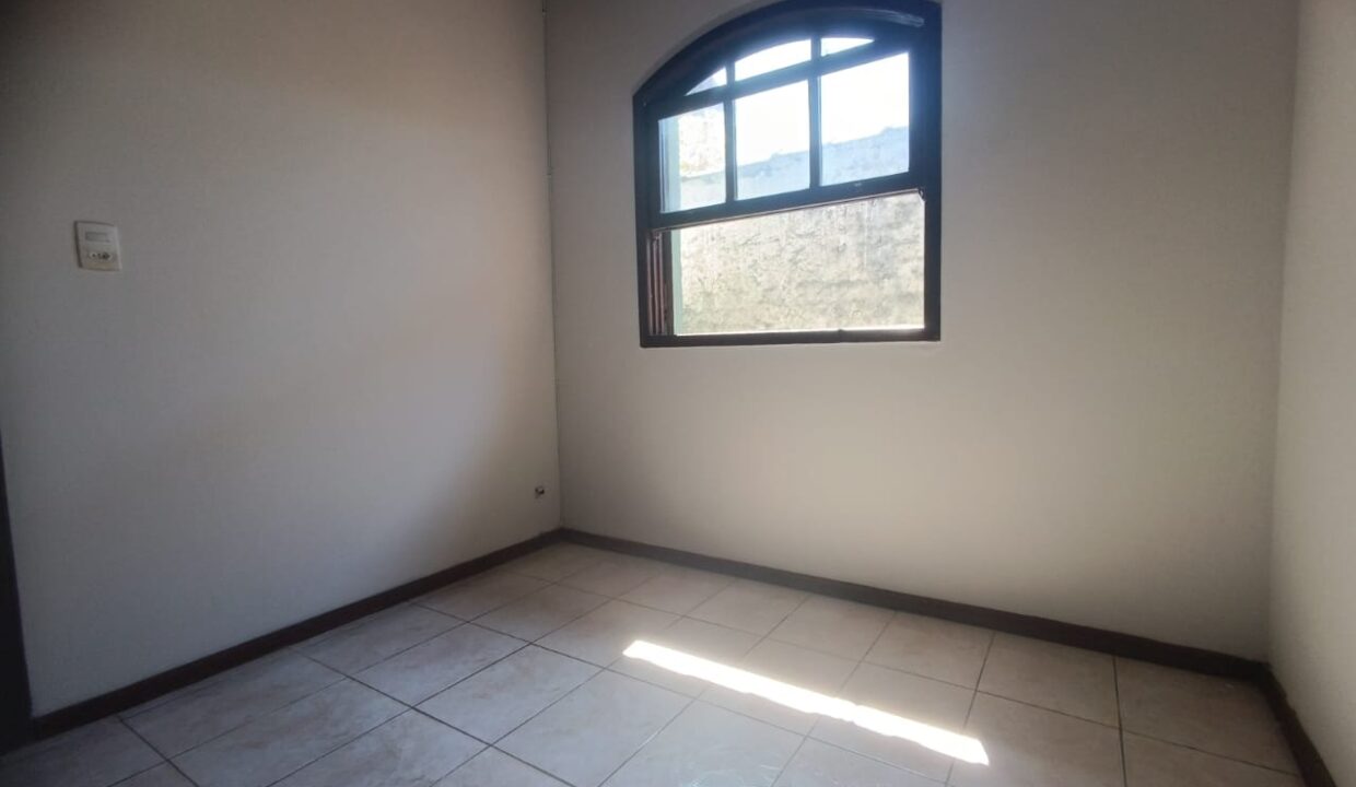 WhatsApp Image 2025-09-24 at 08.36.33