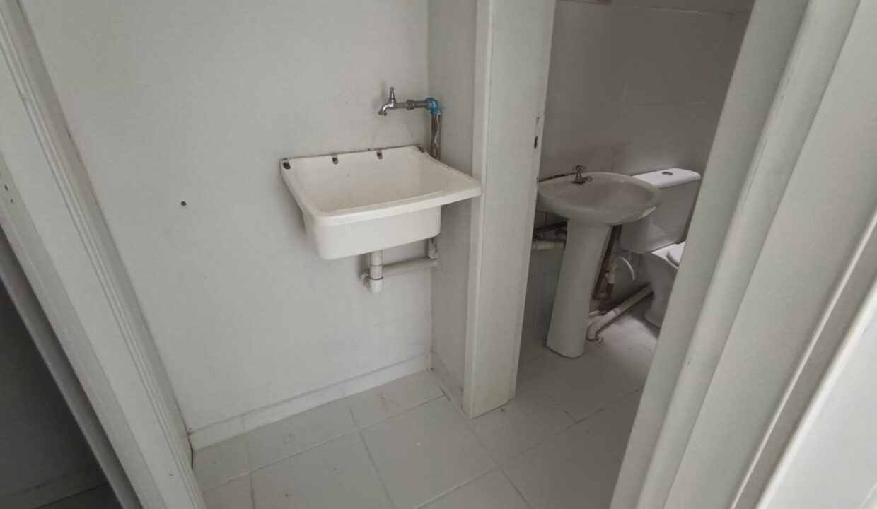 WhatsApp Image 2026-04-08 at 08.12.13 (2)