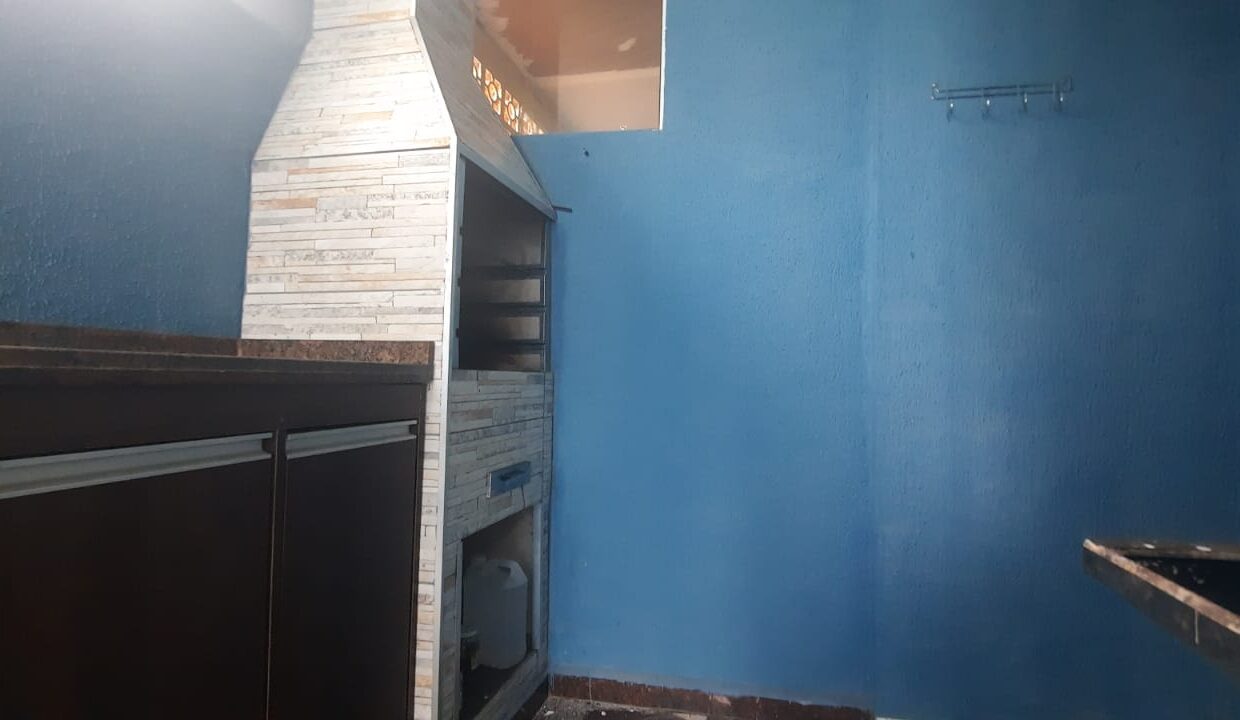 are de serviço com churrasqueira 03